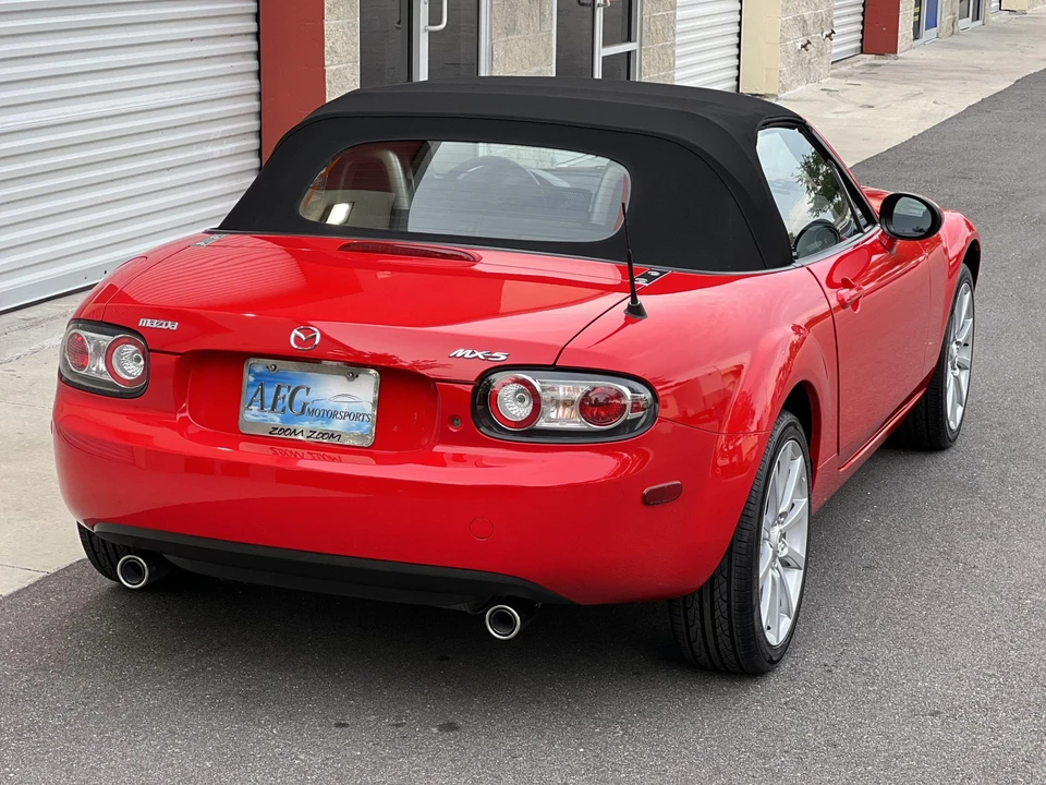 2006 Mazda NC MX-5 Miata - Image 21 of 31