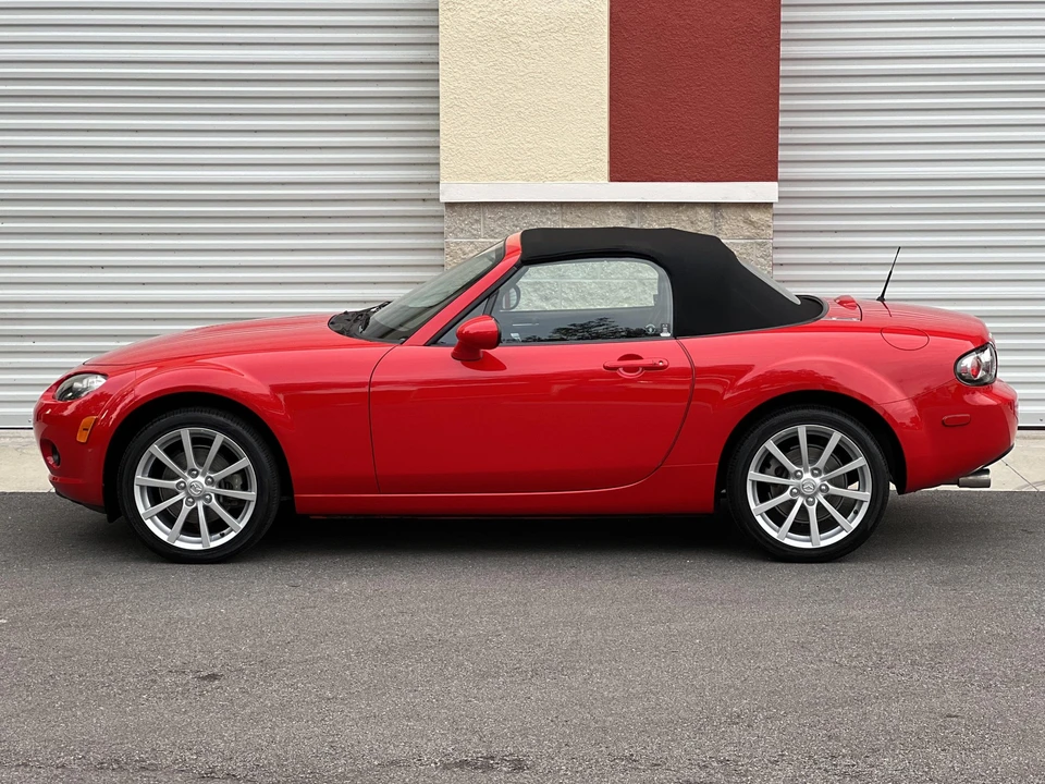 2006 Mazda NC MX-5 Miata - Image 31 of 31
