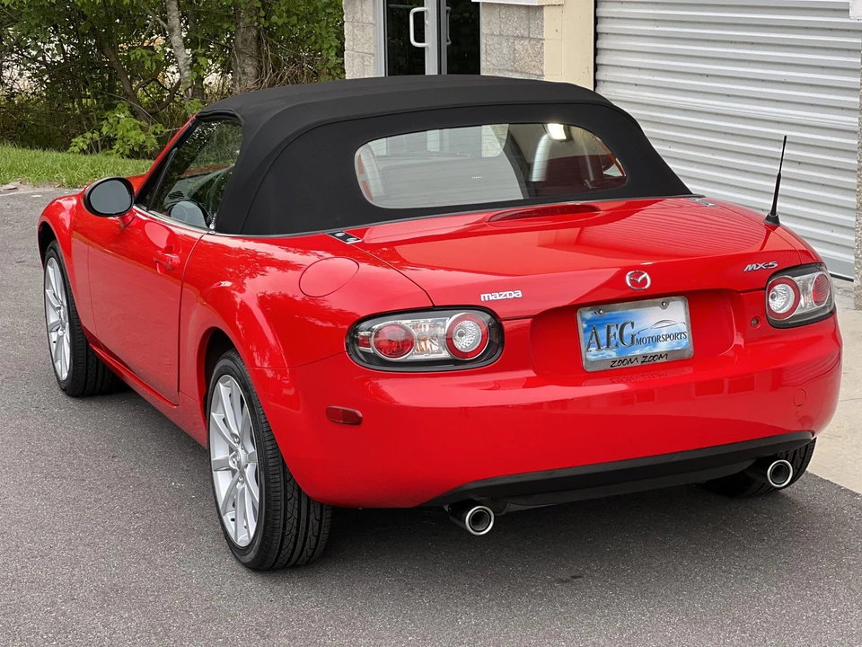 2006 Mazda NC MX-5 Miata - Image 24 of 31