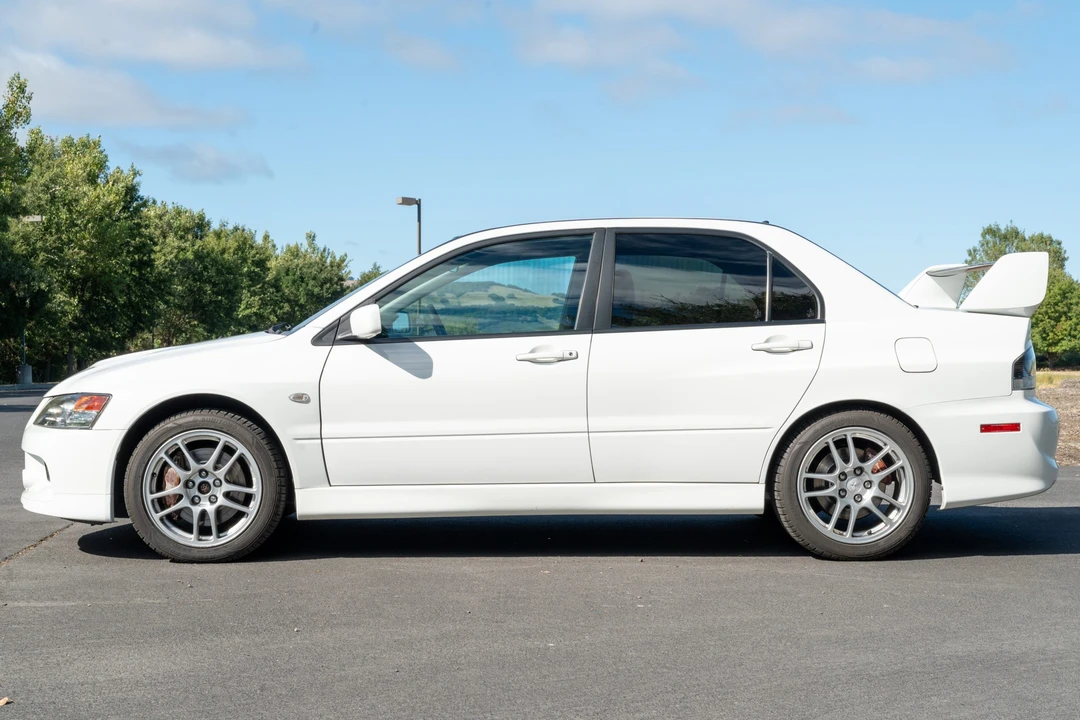 2006 Mitsubishi Lancer Evolution IX 8th Gen - Image 7 of 31