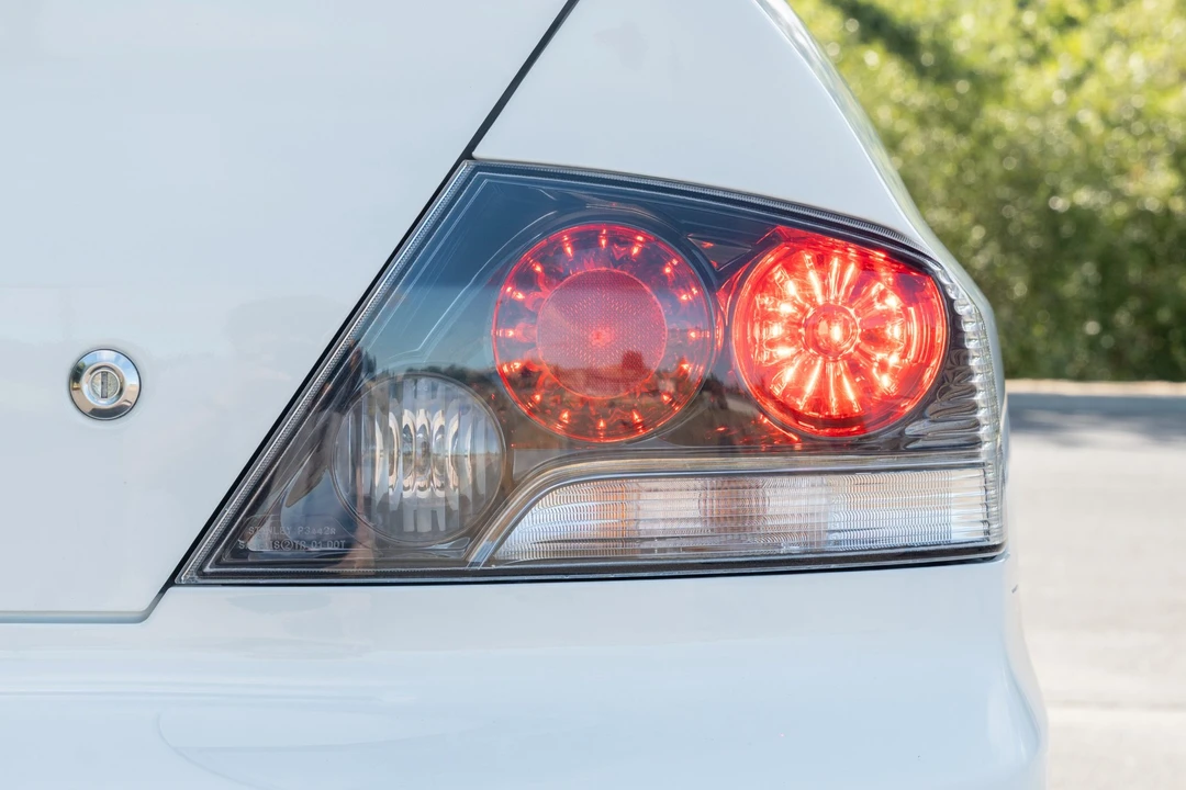 2006 Mitsubishi Lancer Evolution IX 8th Gen - Image 16 of 31