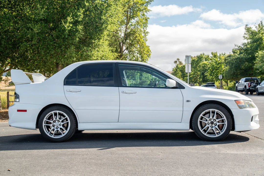 2006 Mitsubishi Lancer Evolution IX 8th Gen - Image 3 of 31
