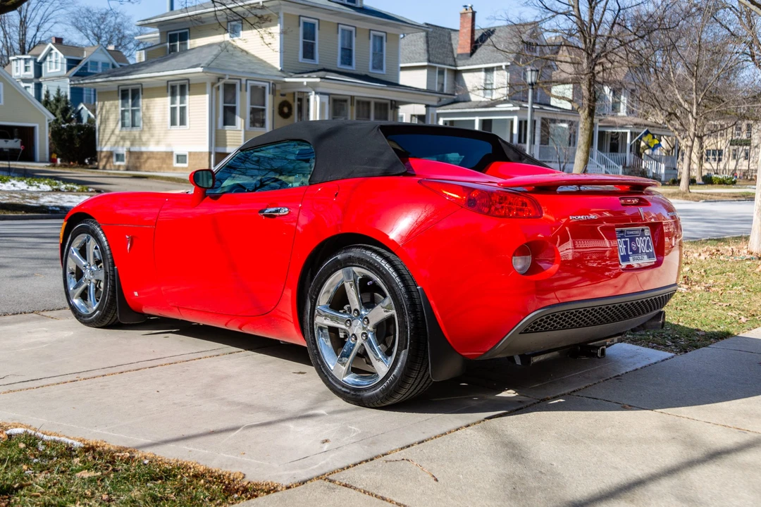 2006 Pontiac Solstice - Image 17 of 31
