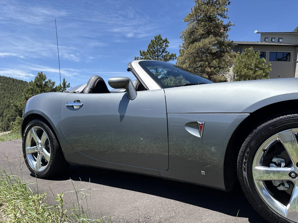 2006 Pontiac Solstice - Image 28 of 31