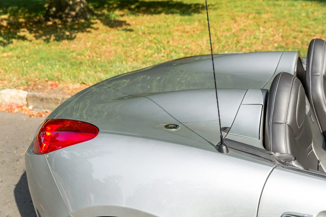 2006 Pontiac Solstice - Image 25 of 31