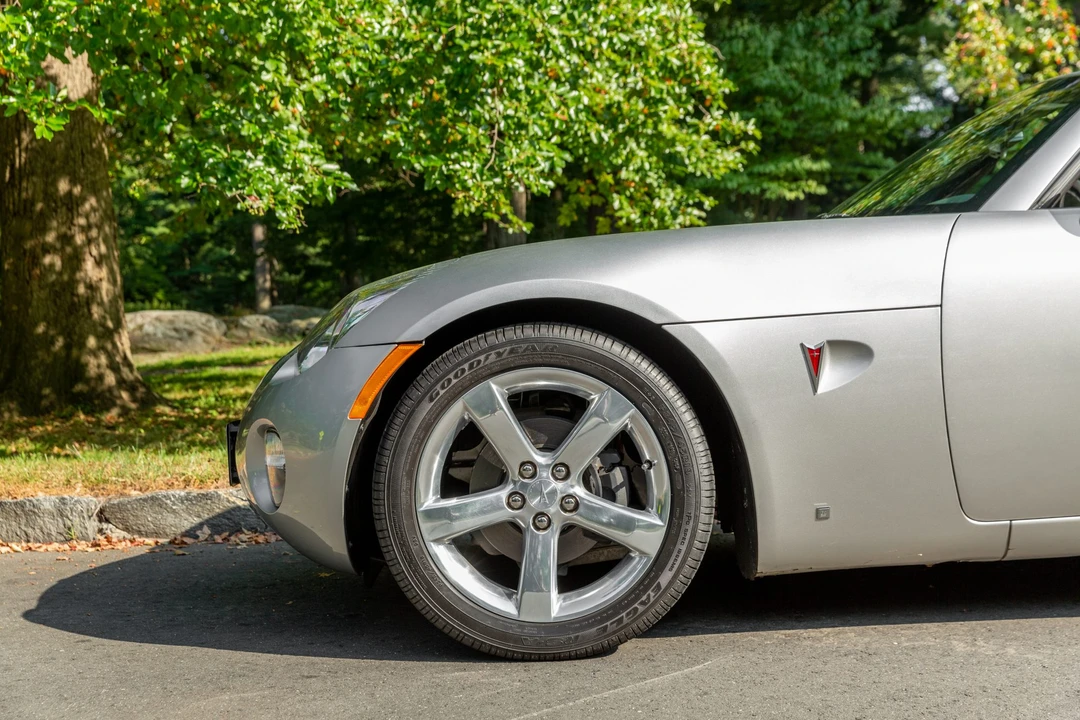 2006 Pontiac Solstice - Image 14 of 31