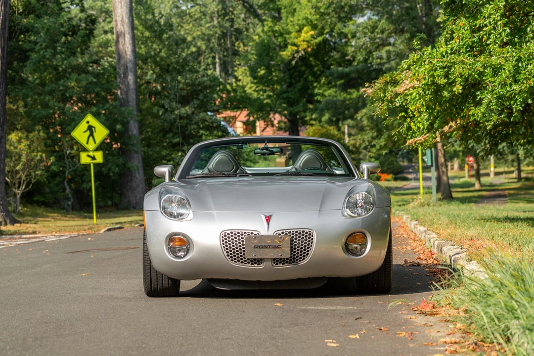 2006 Pontiac Solstice - Image 10 of 31