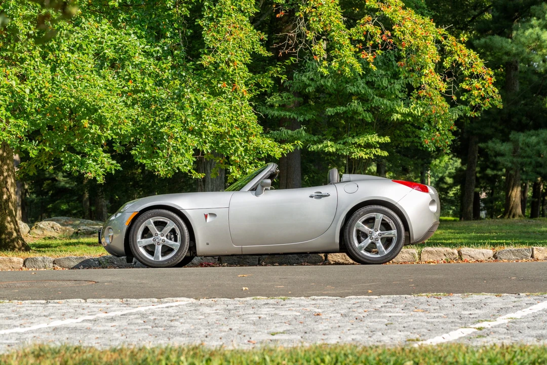2006 Pontiac Solstice - Image 3 of 31
