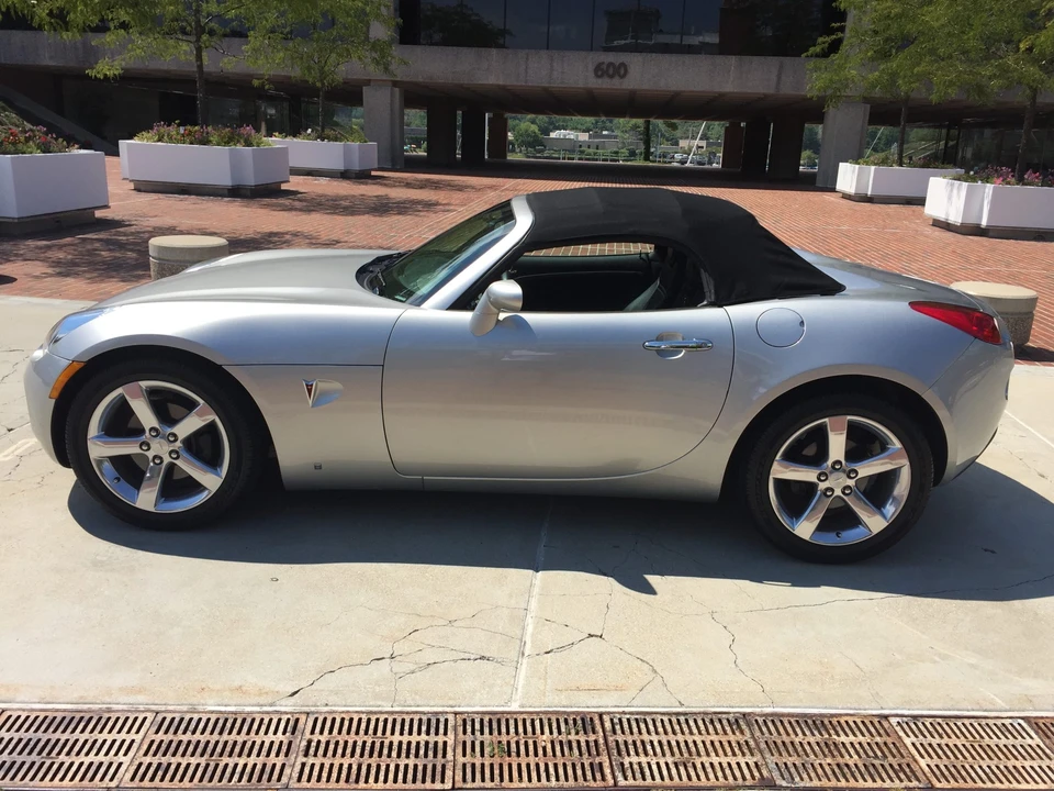2006 Pontiac Solstice - Image 12 of 31