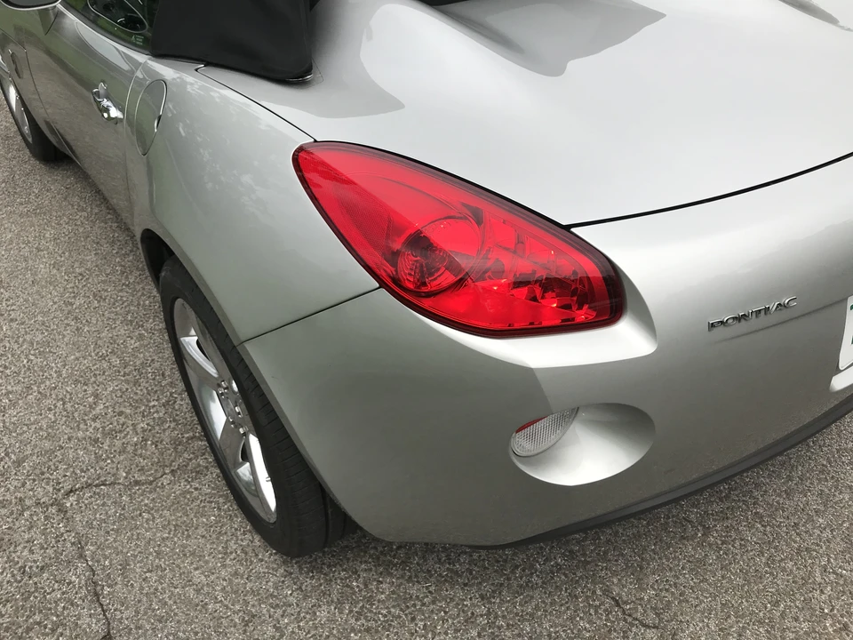 2006 Pontiac Solstice - Image 23 of 31