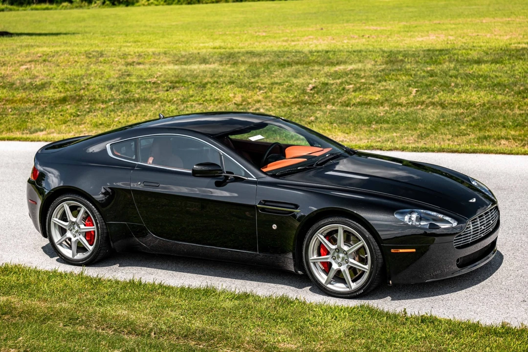2007 Aston Martin V8 Vantage (2006-2017) - Image 1 of 31