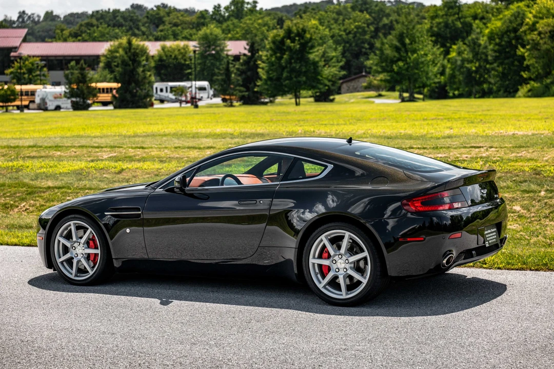 2007 Aston Martin V8 Vantage (2006-2017) - Image 29 of 31