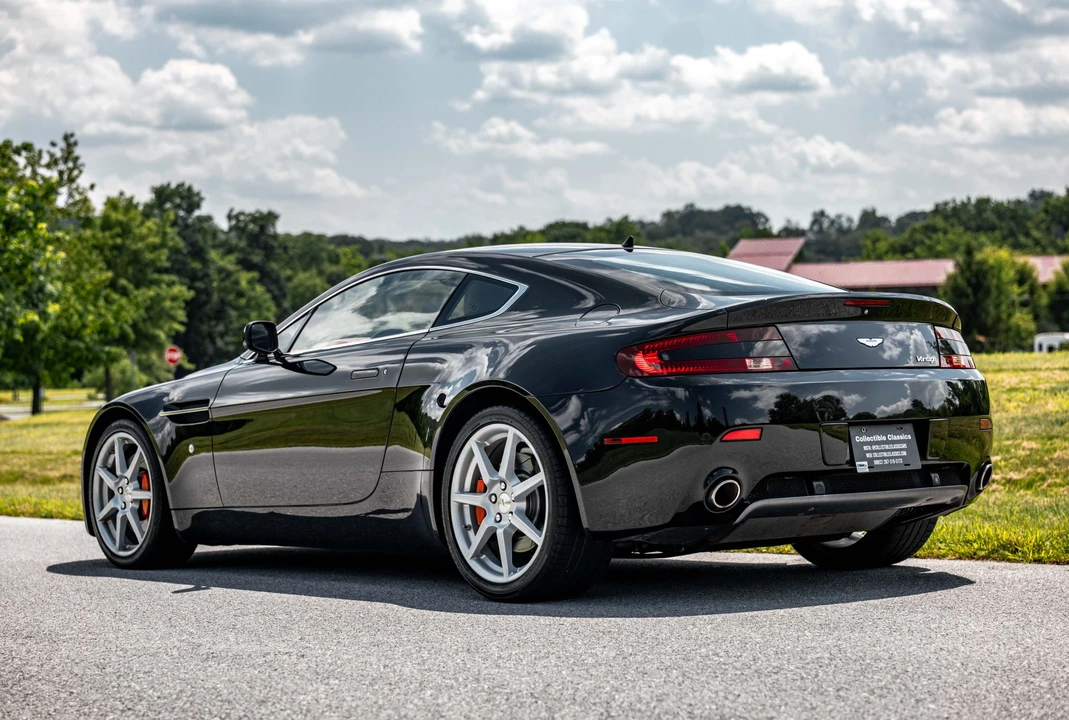 2007 Aston Martin V8 Vantage (2006-2017) - Image 27 of 31