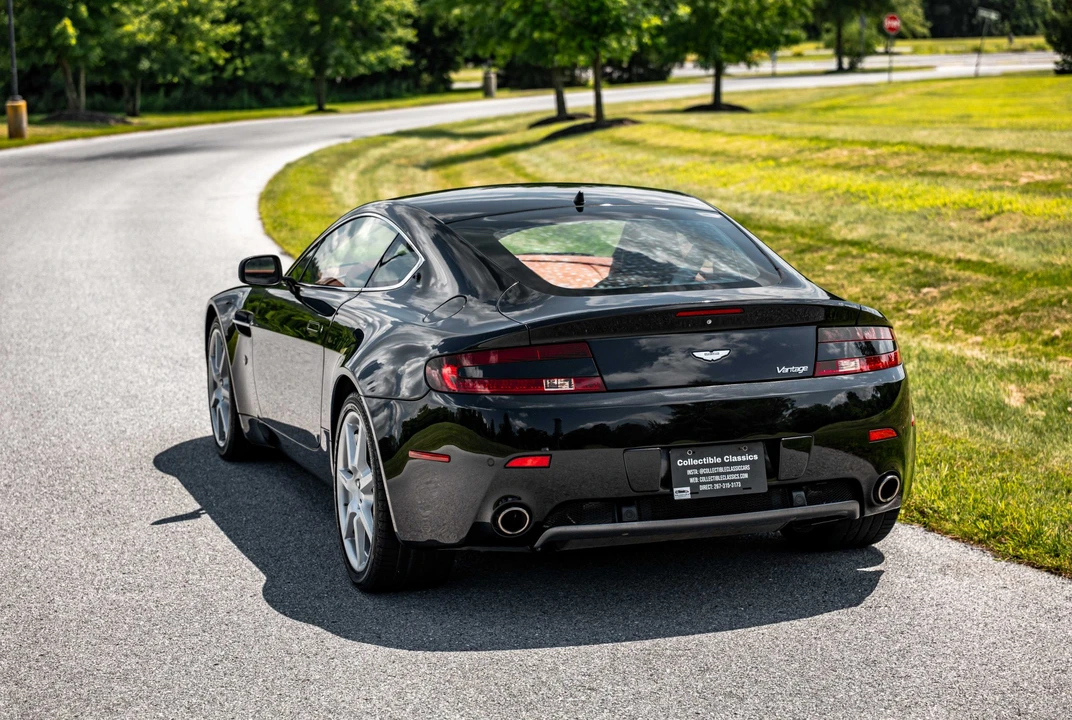 2007 Aston Martin V8 Vantage (2006-2017) - Image 25 of 31