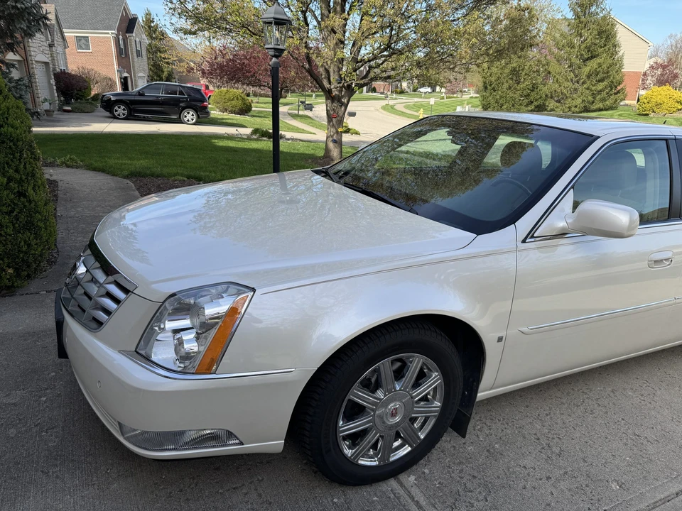 2007 Cadillac DTS - Image 29 of 31