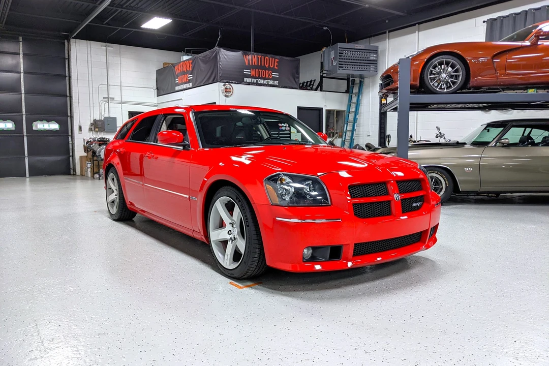 2007 Dodge Magnum SRT8 2nd Gen - Image 14 of 31