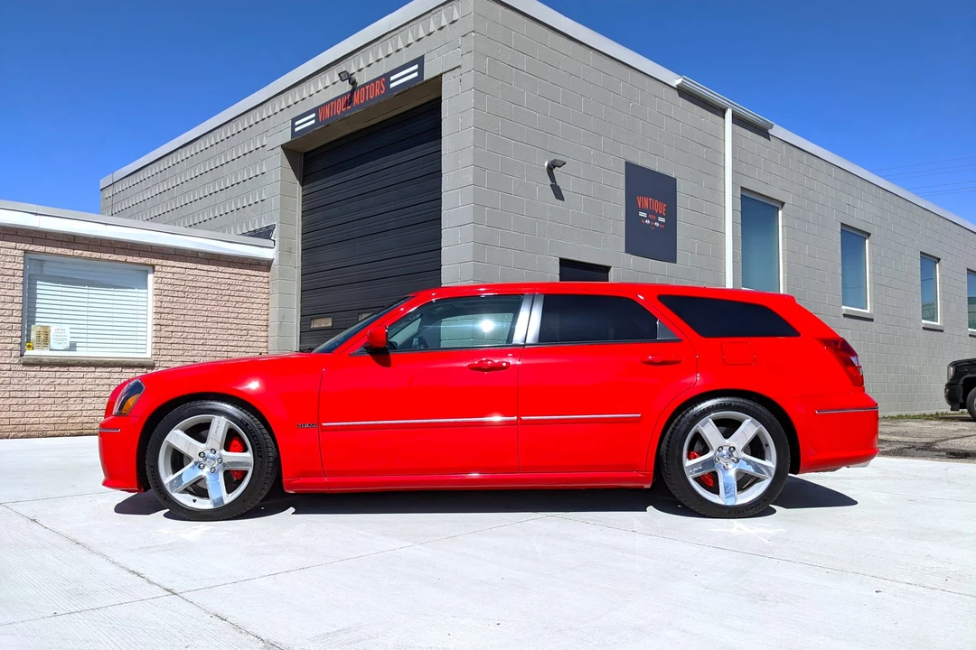 2007 Dodge Magnum SRT8 2nd Gen - Image 21 of 31