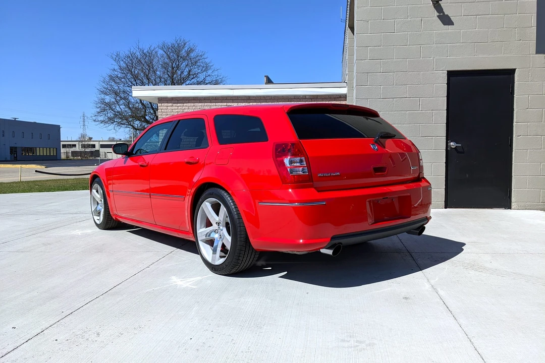 2007 Dodge Magnum SRT8 2nd Gen - Image 22 of 31