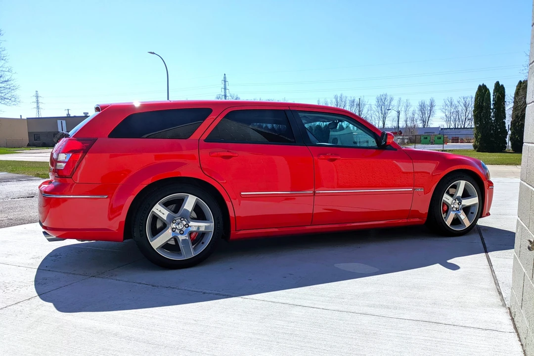2007 Dodge Magnum SRT8 2nd Gen - Image 26 of 31