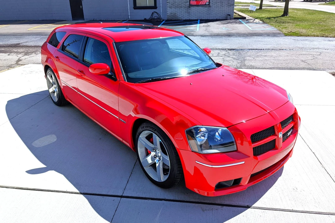 2007 Dodge Magnum SRT8 2nd Gen - Image 28 of 31