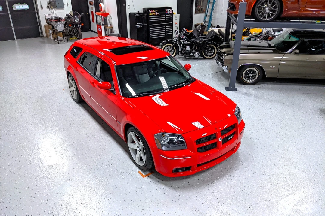 2007 Dodge Magnum SRT8 2nd Gen - Image 13 of 31