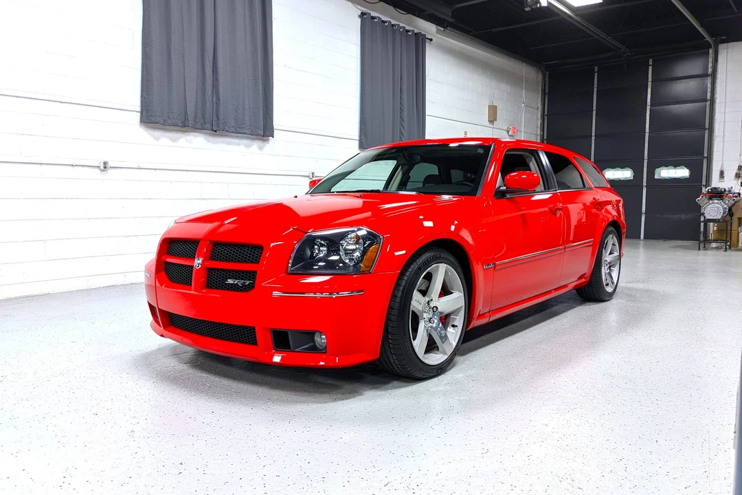2007 Dodge Magnum SRT8 2nd Gen - Image 3 of 31