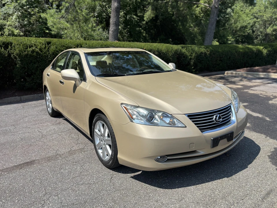 2007 Lexus ES 5th Gen - Image 30 of 31