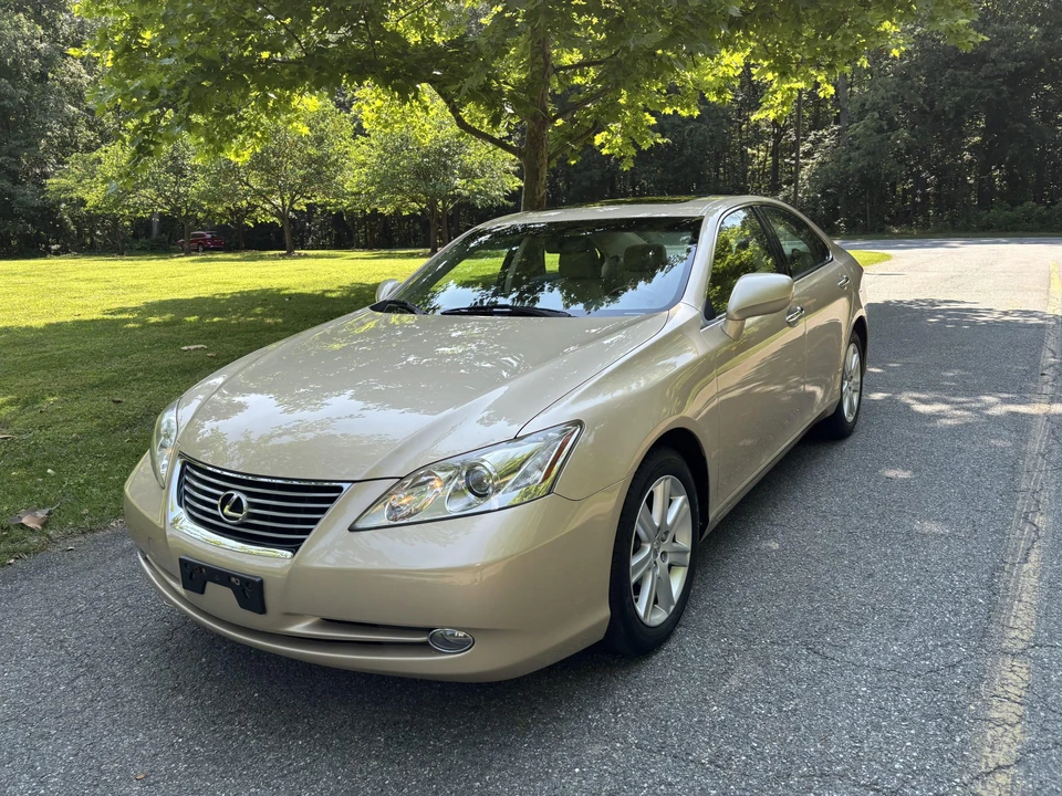 2007 Lexus ES 5th Gen - Image 10 of 31