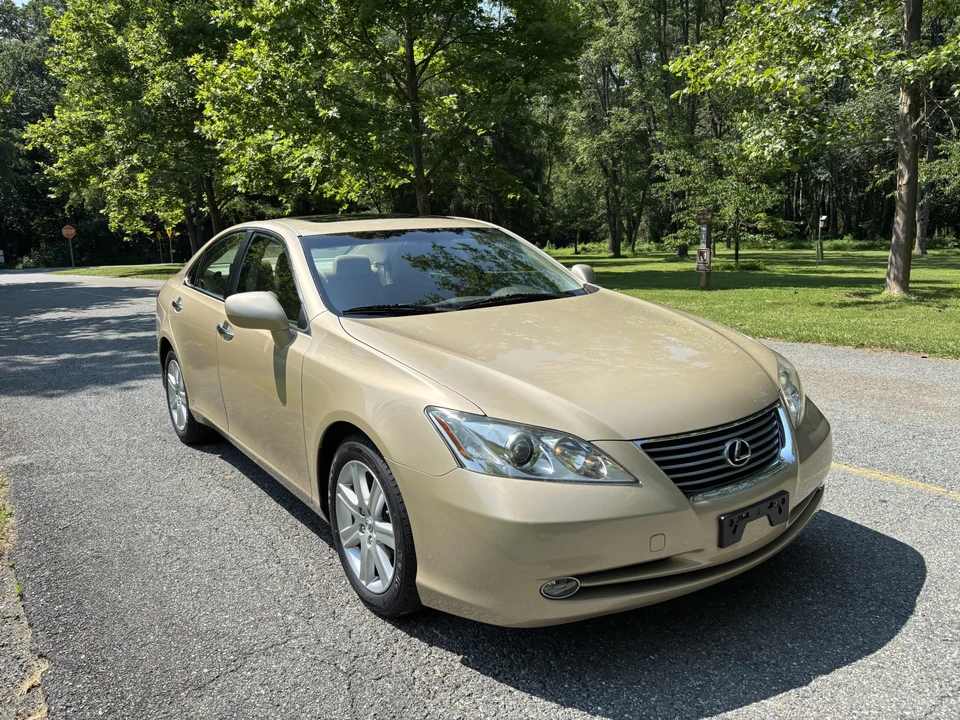 2007 Lexus ES 5th Gen - Image 27 of 31