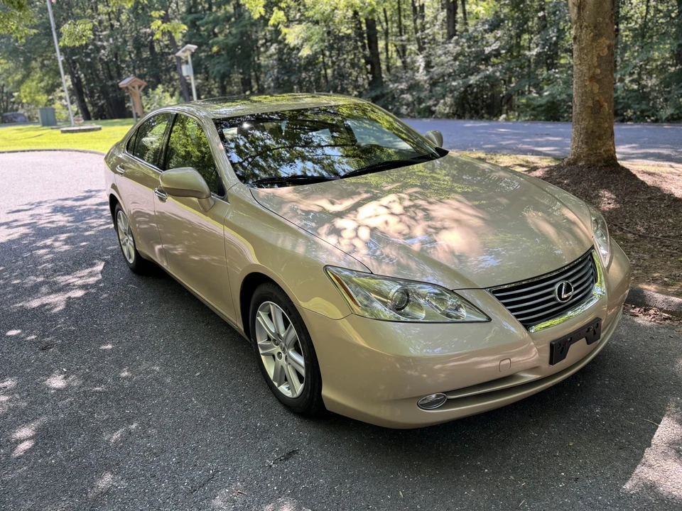 2007 Lexus ES 5th Gen - Image 6 of 31