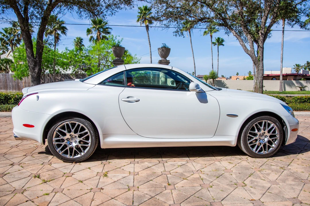 2007 Lexus SC430 - Image 4 of 31