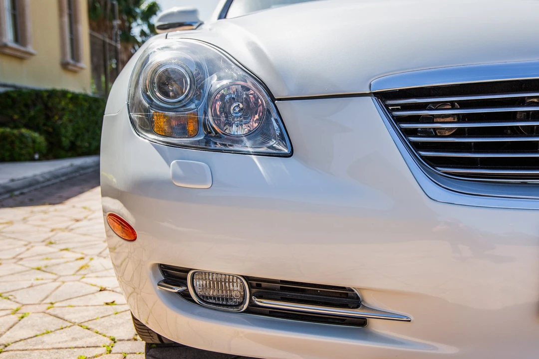 2007 Lexus SC430 - Image 10 of 31