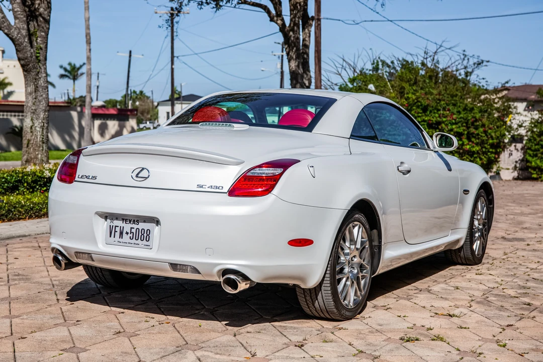 2007 Lexus SC430 - Image 5 of 31