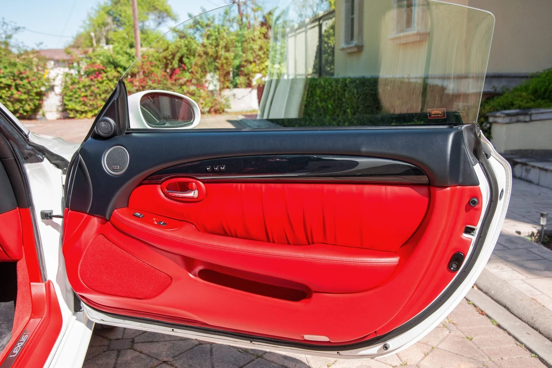2007 Lexus SC430 - Image 26 of 31