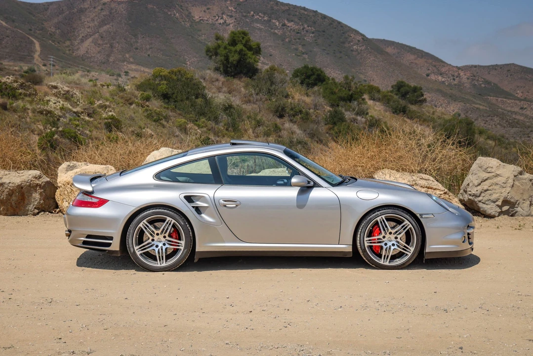 2007 Porsche 997 Turbo - Image 9 of 31