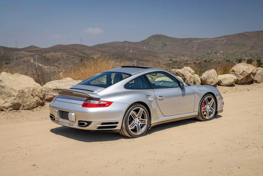 2007 Porsche 997 Turbo - Image 12 of 31