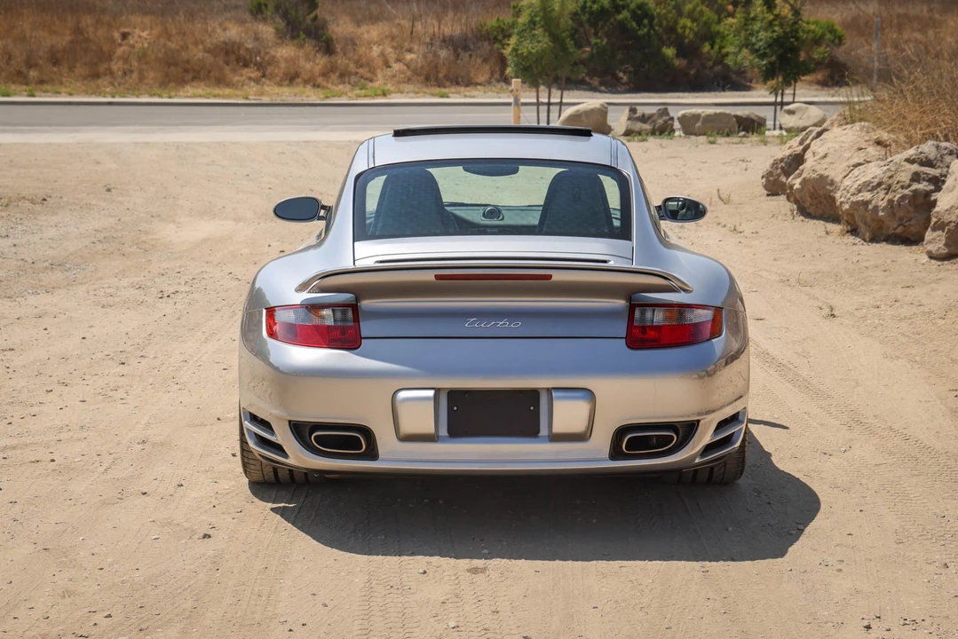 2007 Porsche 997 Turbo - Image 14 of 31