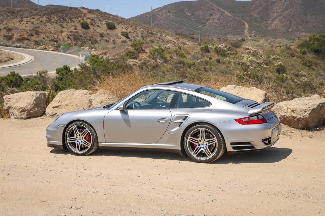2007 Porsche 997 Turbo - Image 18 of 31