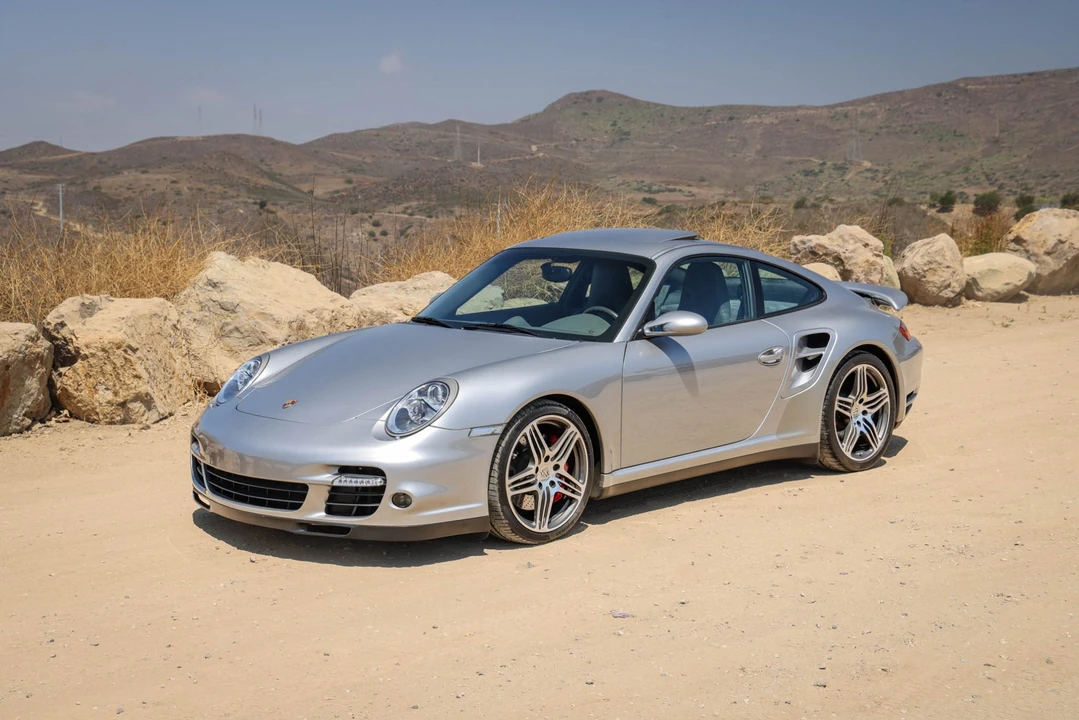 2007 Porsche 997 Turbo - Image 2 of 31
