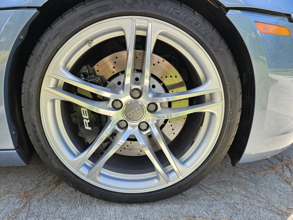 2008 Audi 42 R8 - Image 29 of 31