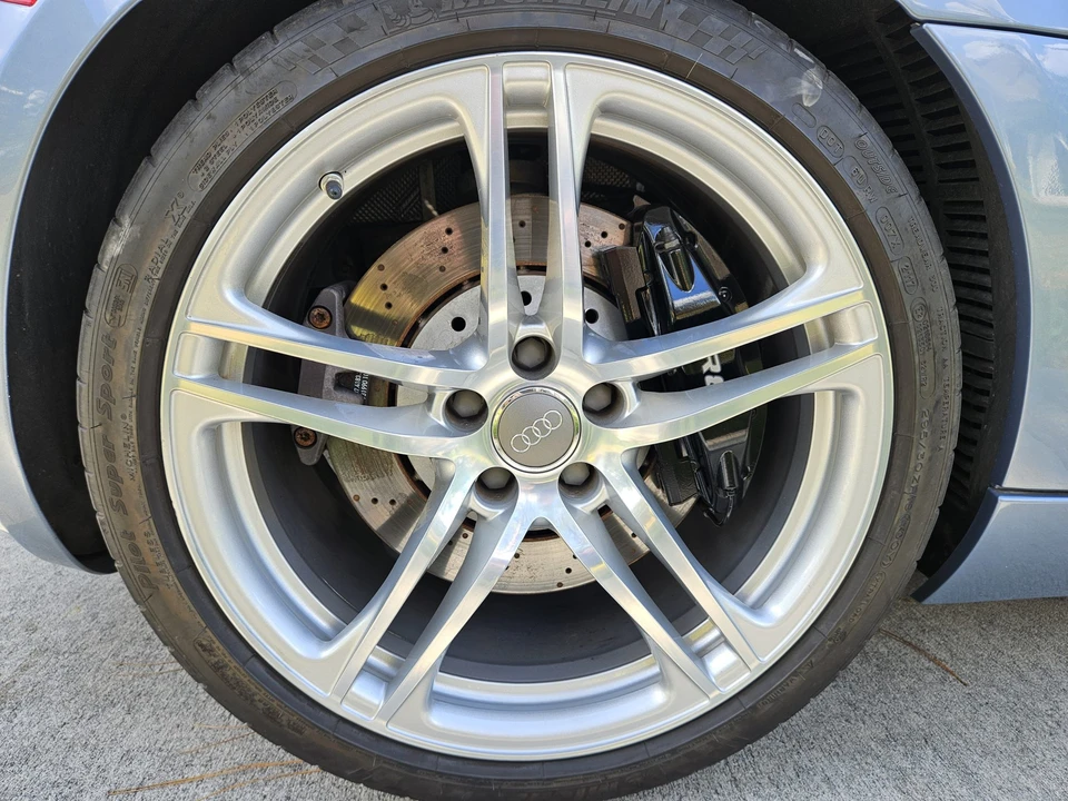 2008 Audi 42 R8 - Image 30 of 31