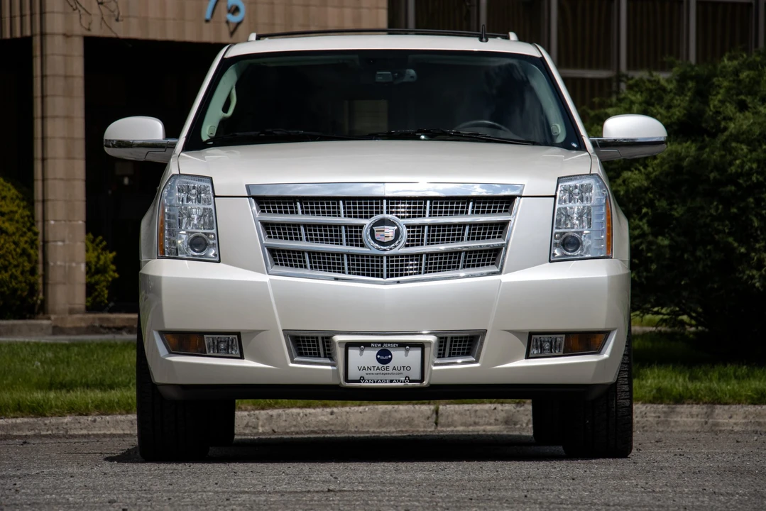 2008 Cadillac Escalade & EXT 3rd Gen - Image 26 of 31
