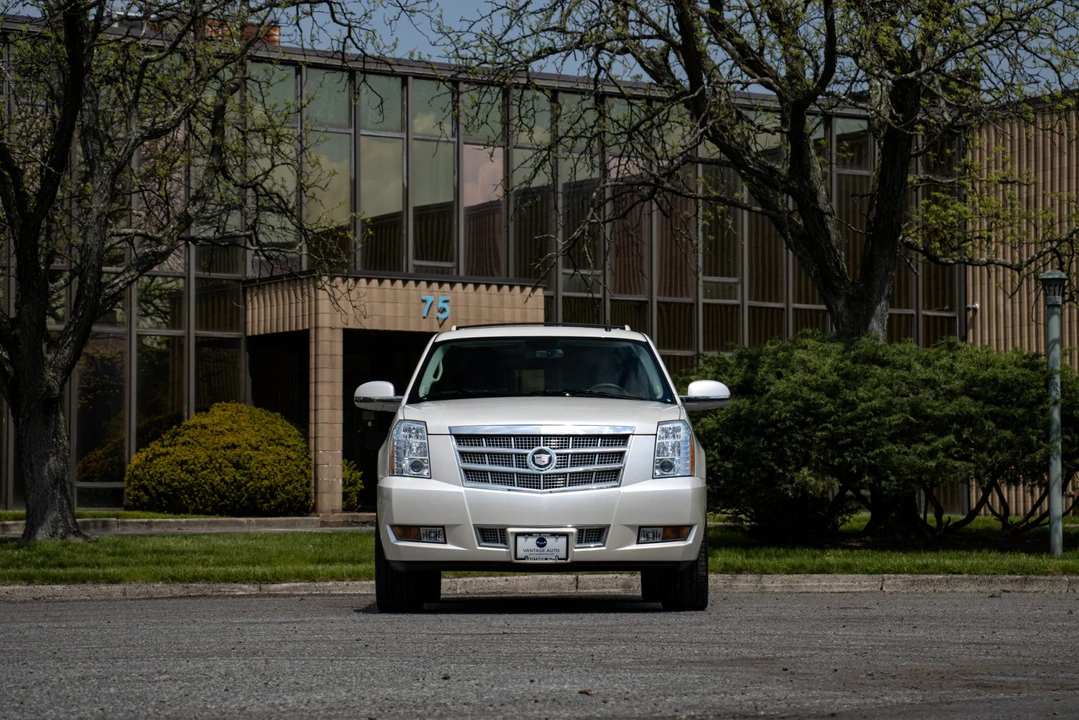2008 Cadillac Escalade & EXT 3rd Gen - Image 24 of 31