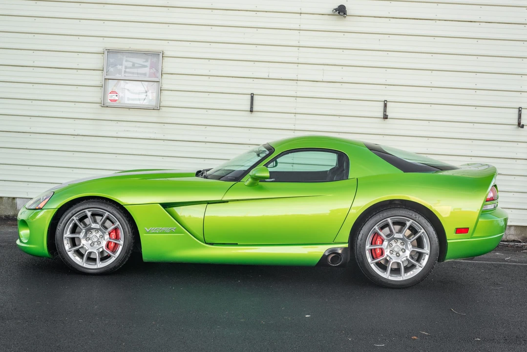 2008 Dodge Viper 4th Gen - Image 4 of 31