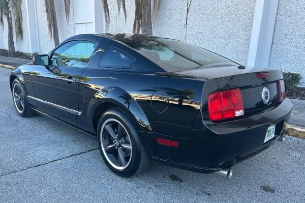 2008 Ford S197 Mustang - Image 2 of 8