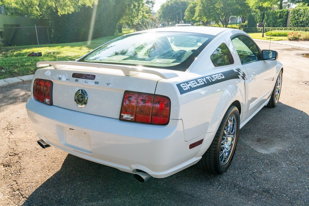 2008 Ford S197 Mustang - Image 8 of 31