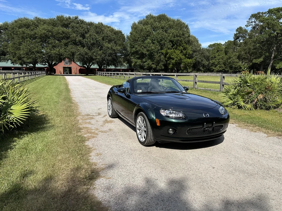 2008 Mazda NC MX-5 Miata - Image 2 of 31