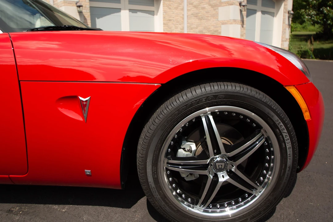2008 Pontiac Solstice - Image 23 of 31