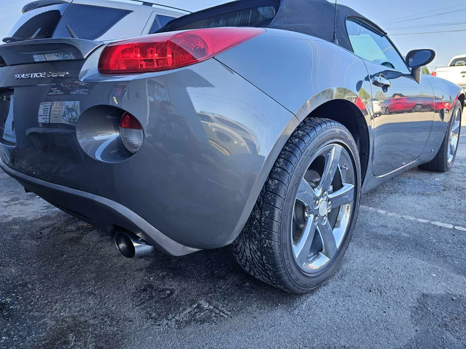 2008 Pontiac Solstice GXP - Image 27 of 31
