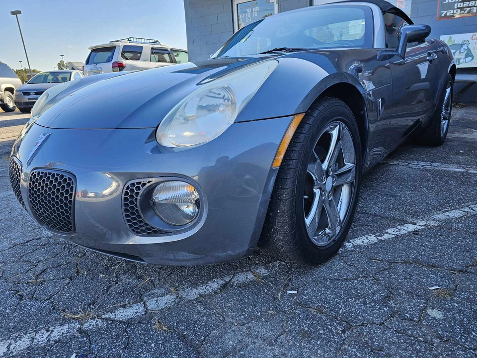 2008 Pontiac Solstice GXP - Image 10 of 31